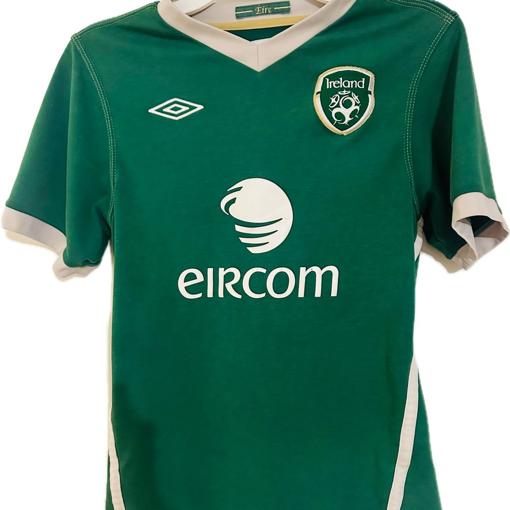 Eircom Ireland Umbro Green & White Soccer Football Jersey Athletic Cut (Kids L)